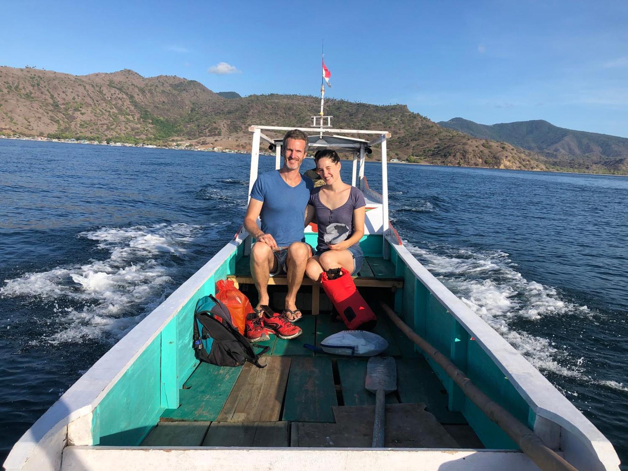 Dua Putri Komodo Homestay 外观 照片