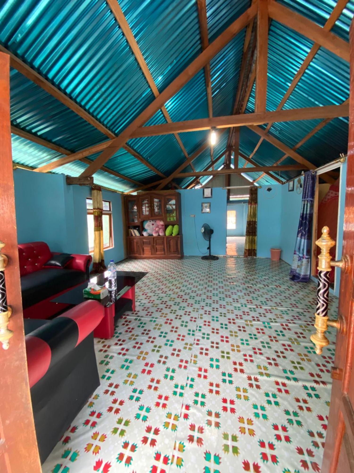 Dua Putri Komodo Homestay 外观 照片